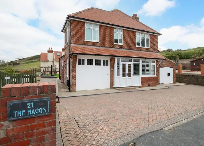 Holiday home 4 Bed In Oc-wa330 Sandsend