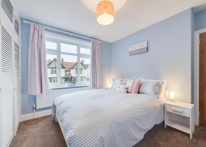 4 Bed In Oc-wa330 Holiday home Sandsend