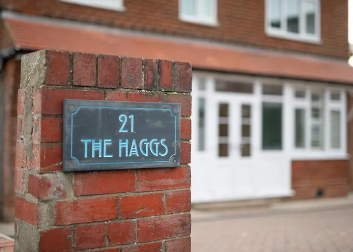 4 Bed In Oc-wa330 * Sandsend