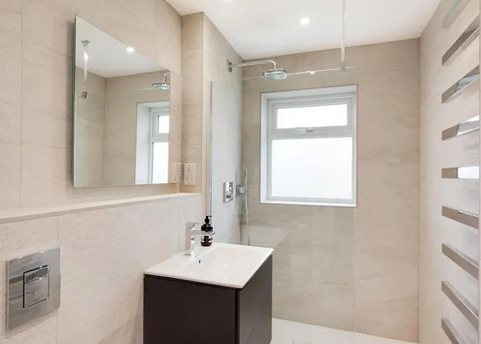 4 Bed In Oc-wa330 *